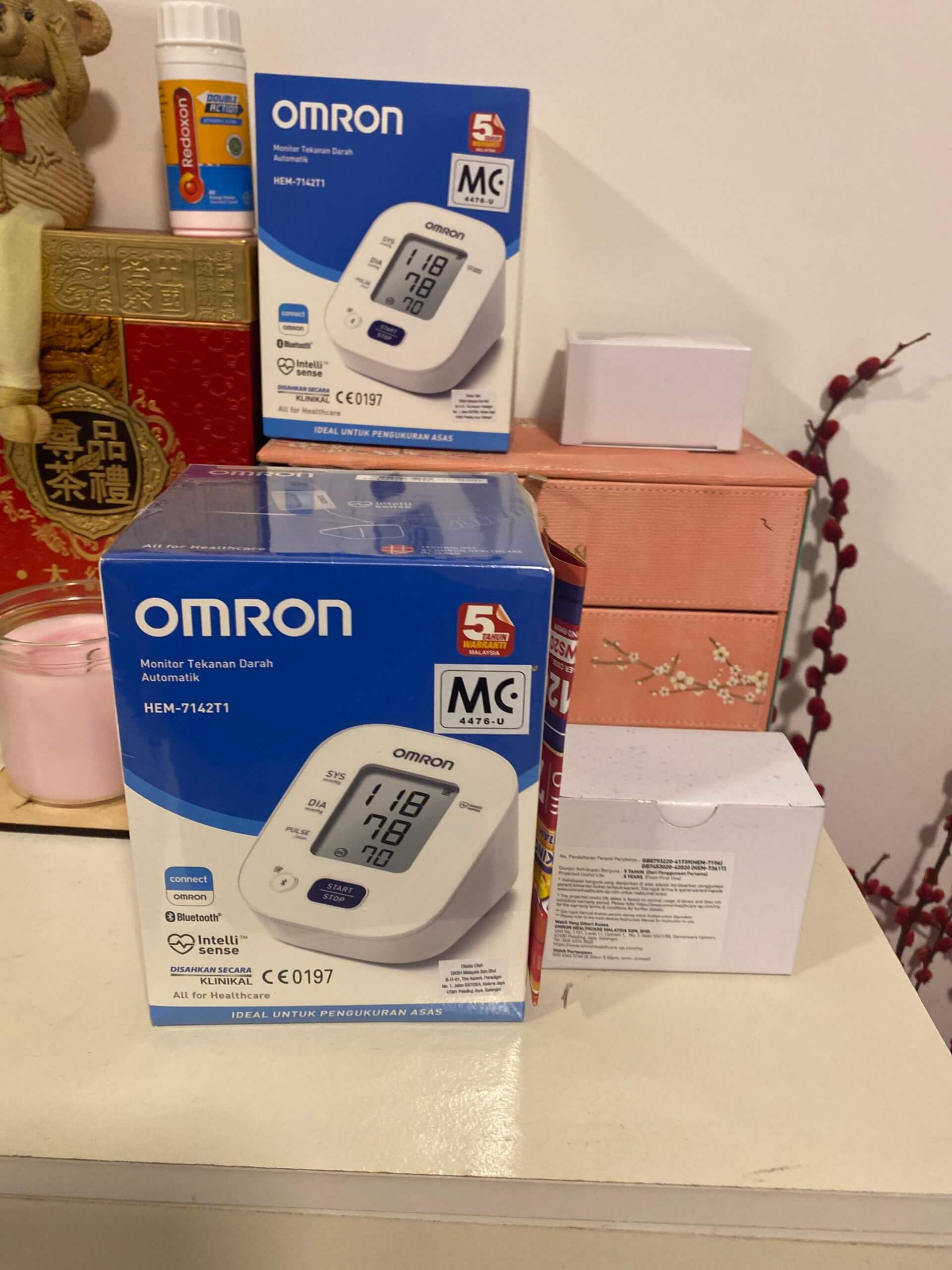 Omron HEM 7142T1 Bluetooth Blood Pressure Monitor with Body